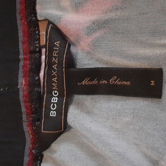BCBG MAXAZRIA Skirt. Size medium. - Picture 3 of 7